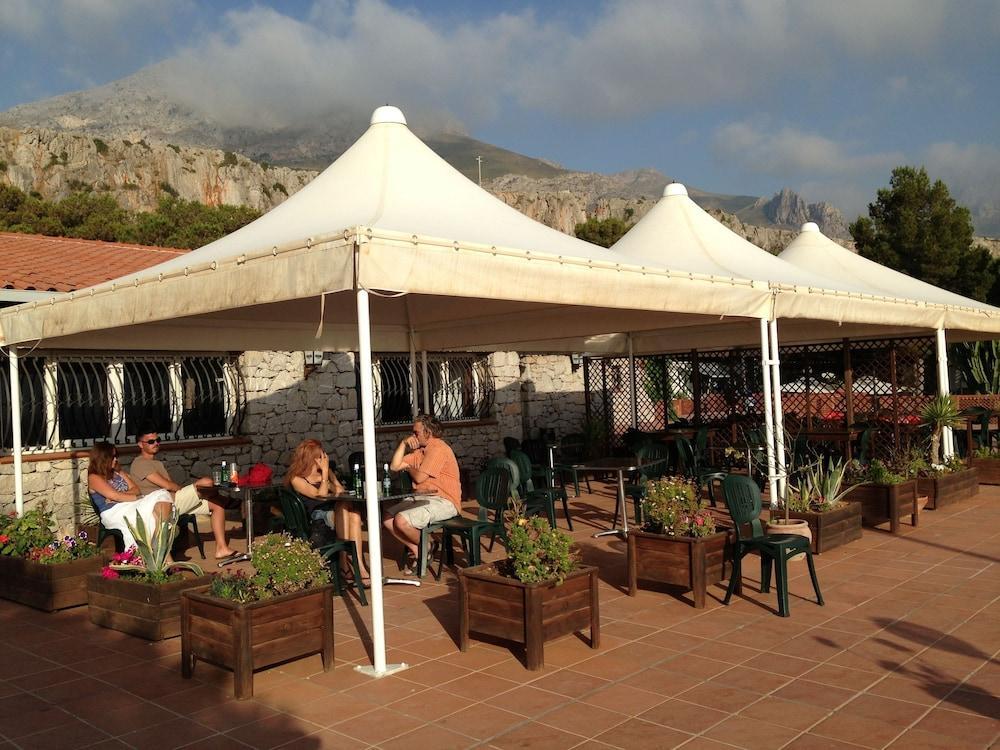Happy Camp In El Bahira Camping Village San Vito Lo Capo Eksteriør billede